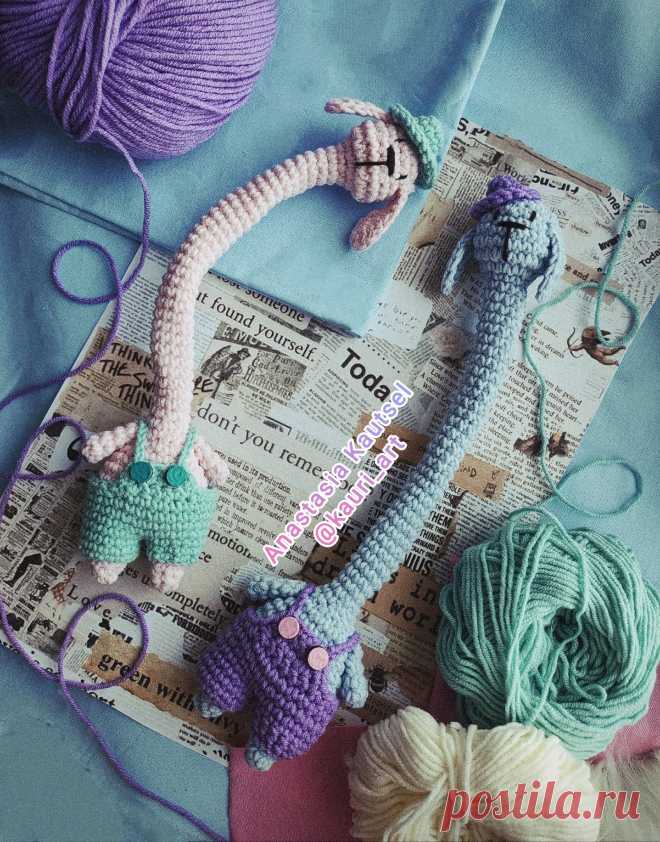 PDF Зайка Завязайка крючком. FREE crochet pattern; Аmigurumi toy patterns. Амигуруми схемы и описания на русском. Вязаные игрушки и поделки своими руками #amimore - зайка из обычной пряжи, заяц с длинной шеей, зайчик, кролик, зайчонок, крольчонок.