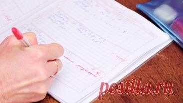 &quot;Это нонсенс&quot;: в Госдуме осудили взимание платы за доступ к школьному электронному дневнику. Платных услуг в школьных электронных дневниках и журналах быть не должно, введение подписки — нонсенс. Об этом &quot;Газете.Ru&quot; заявил руководитель партии &quot;Справедливая Россия&quot; Сергей Миронов, призвав отменить ...