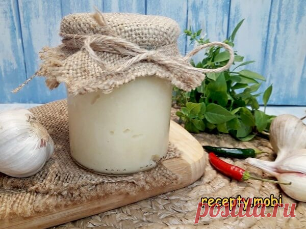 Чесночная паста на зиму (2 варианта хранения)
