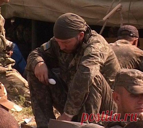 Мам, я в плену, но ты не плачь...