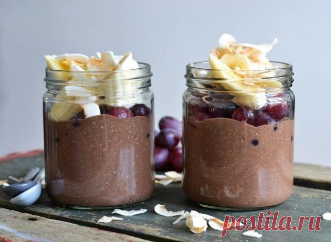 ПП-завтрак: овсянка в банке На 100 грамм всего 91 ккал! На 100 грамм всего 91 ккал! Б/Ж/У 4/2/16 Приготовьте этот замечательный завтрак с вечера, а утром можно наслаждаться этой