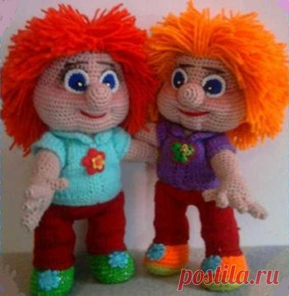 Кукляндия: Игрушки вязаные крючком. Куклы