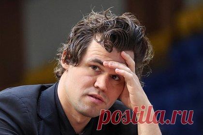 Карлсен рассказал об игре в шахматы после выпитого алкоголя. Норвежский гроссмейстер Магнус Карлсен признался, что иногда играет на онлайн-соревнованиях, выпив перед этим алкоголь. «Но это не значит, что в серьезных турнирах я бы рекомендовал поступать другим шахматистам так же. Я бы этого не делал», — заявил бывший чемпион мира.