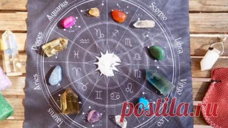 Камни по знакам зодиака: на что обратить внимание?