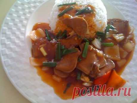 (1) Еврейская (кошерная) международная кухня.