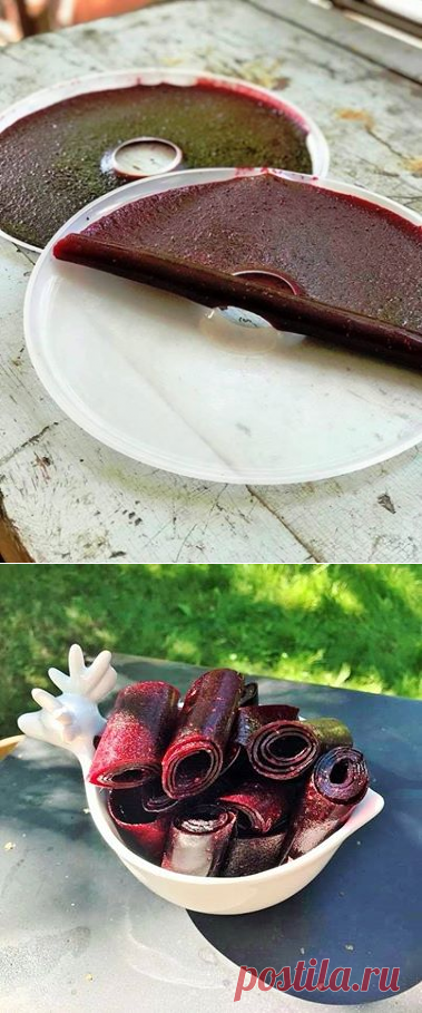 Ольга Бондарева - Пастила. Малиновая. Вкусная.

сок не давила, протерла через сито, добавила 70 граммов сахара на килограмм получившейся массы, вскипятила, чтобы сахар разошелся.
вылила на листы сушилки вровень с краями, наверное 1,5 см толщина. сохла 4+3 часа с перерывом на ночь