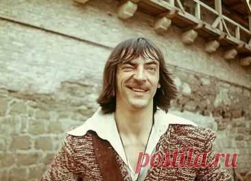 А ведь они реальные – Атос, Портос, Арамис и Д Артаньян. Какова их судьба - Абсолютный рейтинг - Медиаплатформа МирТесен