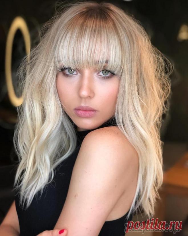 20 лучших причесок для высокого лба, которые помогут скорректировать форму лица У вас высокий лоб и вы задались целью найти оптимальную прическу? Есть множество удивительных стрижек, которые помогут уравновесить пропорции лица. Если вы хотите узнать, как отвлечь внимание от высок...