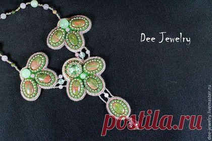 Купить колье Весеннее Утро - розовый, зеленый, колье из бисера, бисерное колье, вышитое колье