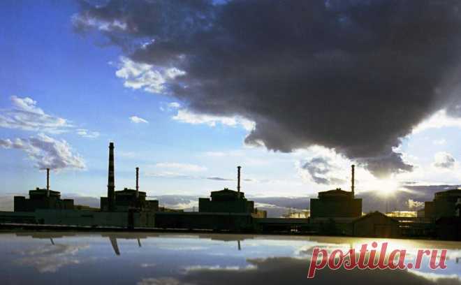 Власти Запорожья обещали транслировать происходящее на АЭС с помощью БЛА. Беспилотники начнут транслировать происходящее на Запорожской АЭС, где, по информации российского Минобороны, украинские войска готовят провокацию.