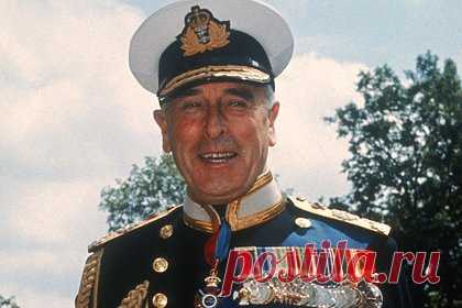 Любимый дед Карла III насиловал воспитанников детского дома. Почему его покрывали разведка и королевская семья?