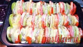 Запеканка овощная с куриным филе и в яично-сметанной заливке