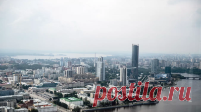 В Екатеринбурге представили проект нового здания института радиоэлектроники УрФУ. В Екатеринбурге представили проект нового здания института радиоэлектроники и информационных технологий Уральского федерального университета. Готовность всего кампуса оценивается на 60%. Читать далее