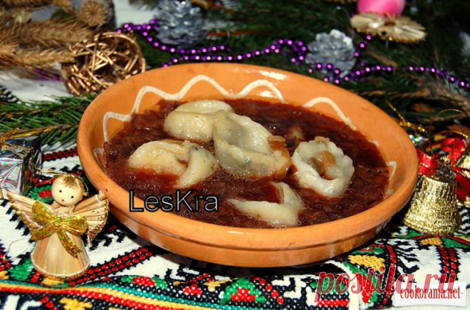 Грибні "вушка" і червоний пісний борщ / Овочеві супи / Кукорама — смачні рецепти!