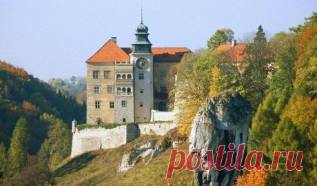 10 самых красивых замков Польши