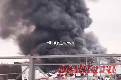 Огромный столб черного дыма в российском городе-миллионнике сняли на видео
