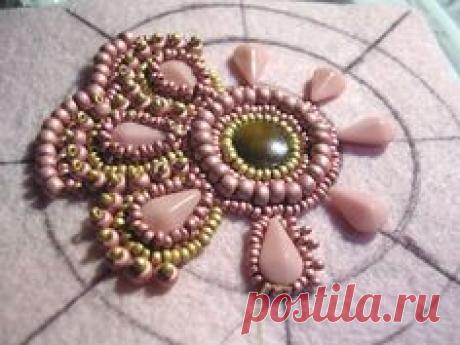 Из бисера