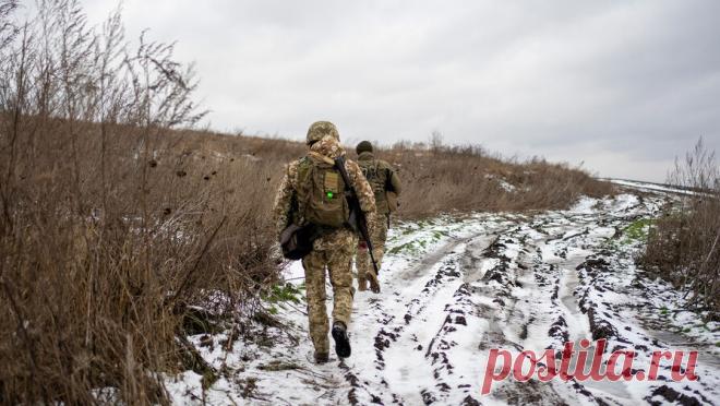 Украинский уклонист рассказал в TikTok, как переплыл в мороз реку. Мужчина, который представился украинцем рассказал в своем TikTok, как ему ему пришлось выпрыгнуть из автобуса и переплыть реку Тиса, несмотря на холод, чтобы сбежать в Румынию. "Это я. Весь мокрый, весь голый, в одной куртке. ...
