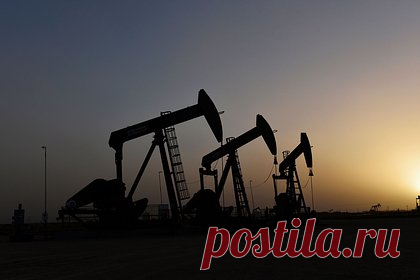 Глава хедж-фонда указал на опасность нефтяного бума в США для ОПЕК+. Глава хедж-фонда Andurand Capital Андюран указал на опасность нефтяного бума в США для стран ОПЕК+. На фоне наращивания сырьевого предложения из Соединенных Штатов и других государств странам картеля с высокой долей вероятности потребуется объявить о более резком снижении добычи сырья по итогам заседания 26 ноября.