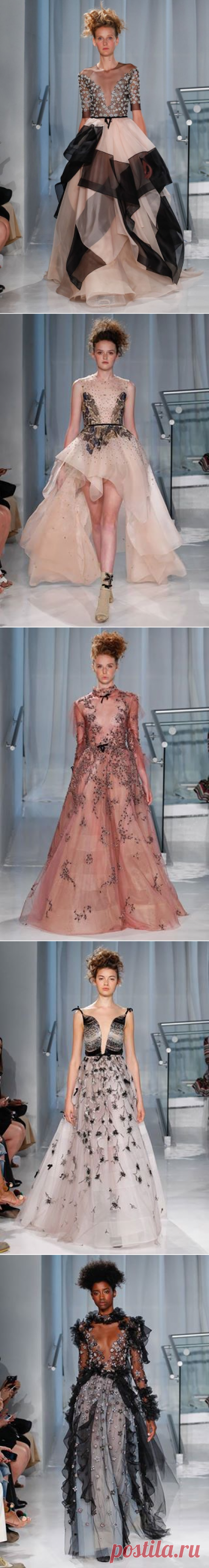 (8) ValentinFashion
