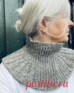 riflet pattern by elsebeth judith 
Riflet = grooves
