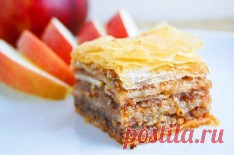 Яблочная пахлава