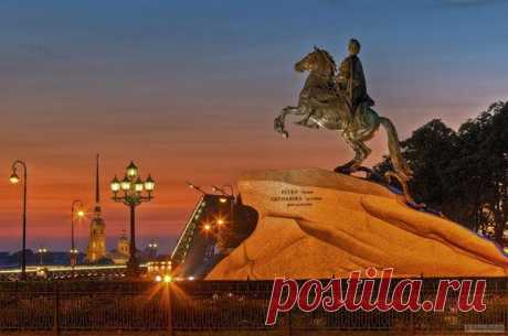 ĐÊM TRẮNG Ở THÀNH PHỐ SAINT- PETERSBURG - Du lịch Nga