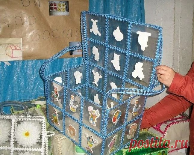 Невероятные сумочки из пластиковых бутылок