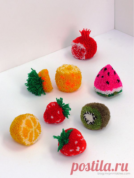 Необычные помпоны - все понятно и без перевода Pom Pom Fruit - Mr Printables Blog