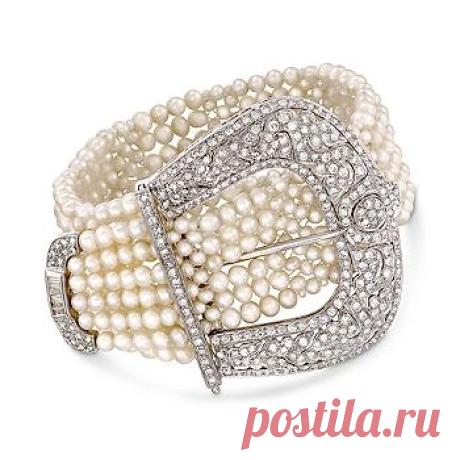 Найдено на сайте luxuriegoods.com.