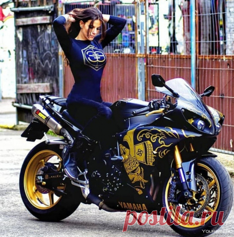 Biker babes