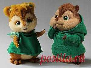 Мастер-класс «Бурундушка для бурундука» Мой МК Бурундук Теодор получил теплый прием, и многие рукодельницы поделились своими результатами валяния маленького музыканта. Этот заряд положительных эмоций сподвиг меня на создание подружки для Тео – Элеоноры. Прошу прощения за качество фото, снимала на губку для валяния :) Материалы и инструменты: шерсть как минимум двух цветов (Шампанское, Рыжий); выпуклые пуговки на ножке; проволока…