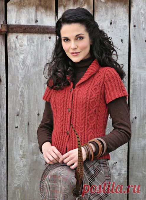 Красный жакетик с короткими рукавами