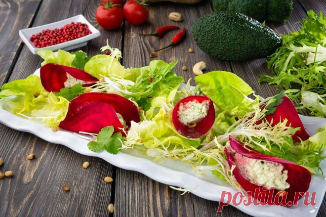 Узнай как приготовить популярные салаты в ресторанах. Подборка вкусных рецептов для дома с фото и видео. Читай! — Салаты
