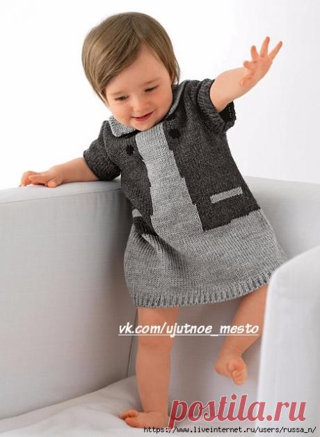 Платье спицами для девочки.