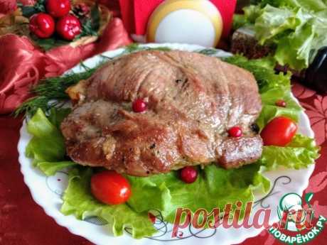 Свиная лопатка, запеченная с чесноком - кулинарный рецепт