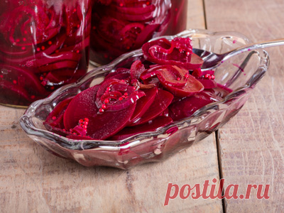 Маринованная свекла - бутерброд с маринованной свеклой и сельдью, салат из маринованной свеклы, чатни из маринованной свеклы