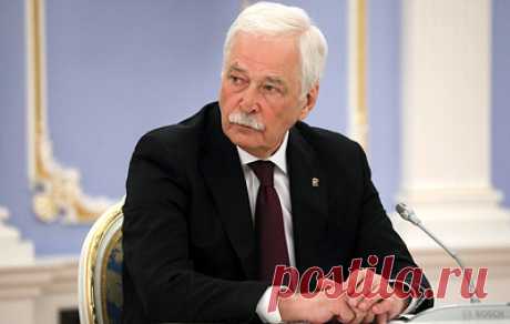 Грызлов назвал срыв Киевом мероприятия минского формата нарушением договоренностей. Полномочный представитель РФ в Контактной группе по урегулированию ситуации на востоке Украины заявил, что пассивность ОБСЕ в ситуации с захватом украинскими силовиками представителя Луганска вызывает недоумение