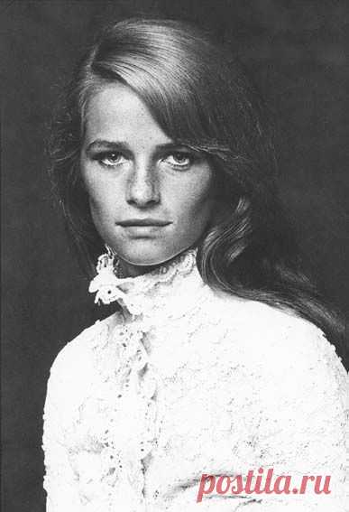 Шарлотта Рэмплинг