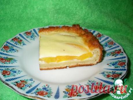 Пирог из творожного теста с персиками под сметанной заливкой - кулинарный рецепт