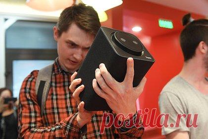 Пользователи пожаловались на сбои в работе «Алисы»