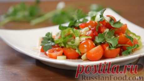 Рецепт: Салат из помидоров черри с сельдереем на RussianFood.com
