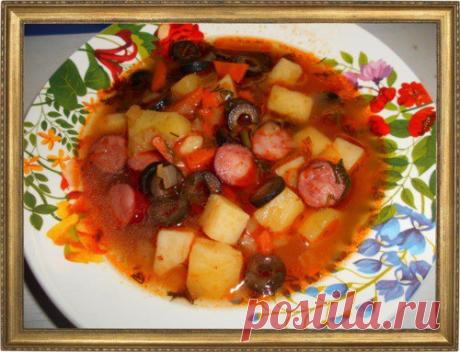 СУП С ОХОТНИЧЬИМИ КОЛБАСКАМИ