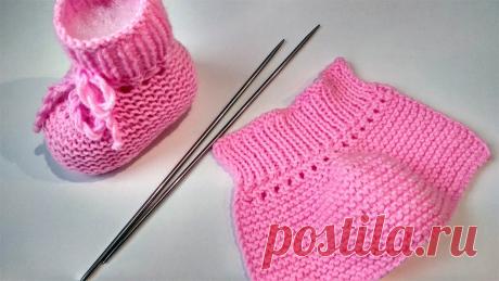 Пинетки спицами для новорожденных на двух спицах Фишка это подборка лайфхаков для дома. Разные полезные хитрости на каждый день про уборку, стирку, уход за вещами, как мыть, убрать, почистить, а также поздравления и идеи подарков.