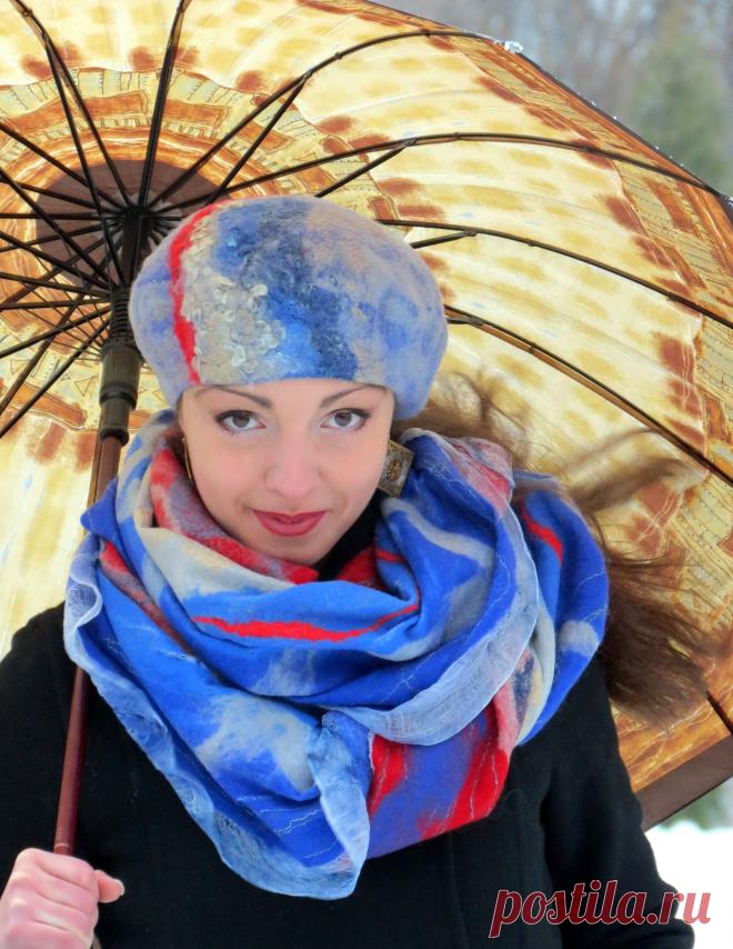 Комплект валяный "Три стихии" для Светланы.Шелк маргеланский (ручное крашение),, шерсть автсралийского мериноса,волокна натуральные.