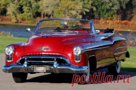 1950 OLDSMOBILE FUTURAMIC 98