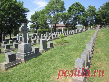 Memento mori: 10 самых страшных и очень притягательных мест, где ощущается дыхание смерти В мире есть места, окутанные жуткими историями и атмосферой ужаса. Там явственно ощущается дыхание смерти, и даже в любителей острых ощущений холодеет кровь. В нашем обзоре 10 самых страшных мест на н...