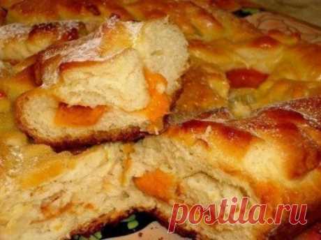 Быстрый пирог. Дешевый и простой, но вкусный пирог, который совсем не приедается, достаточно только менять начинки. — ULANOO