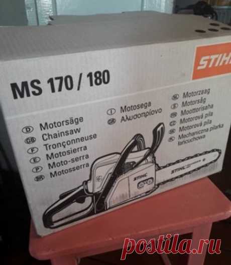 Мой опыт использования бензопила STIHL MS 180
Почему я выбрал бензопилу
На даче мне регулярно приходится приводить в порядок деревья и заготавливать дрова на зиму для печи. Раньше я пользовался соседской электрической бензопилой Makita UC4041A. Подробнее отзыв на сайте Мой огород