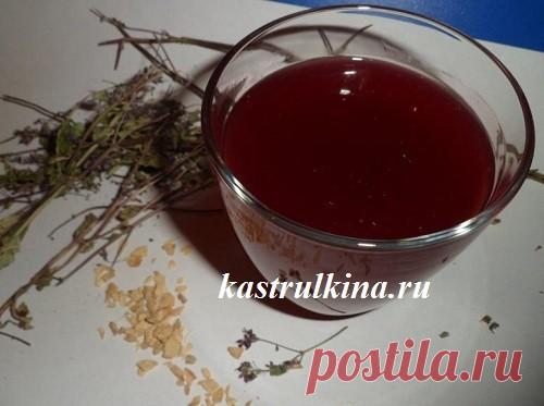 Согревающий кисель с пряностями из замороженных ягод